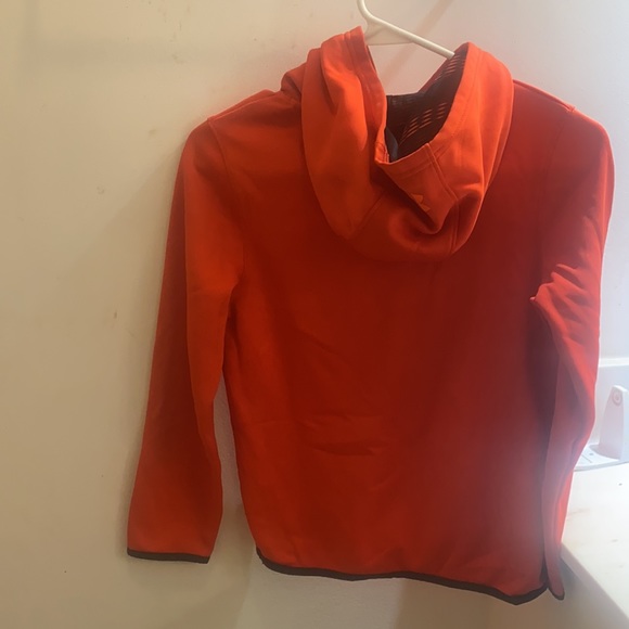 Orange under armor hoodie worn 3-4 x’s Yth med sz - Picture 2 of 2